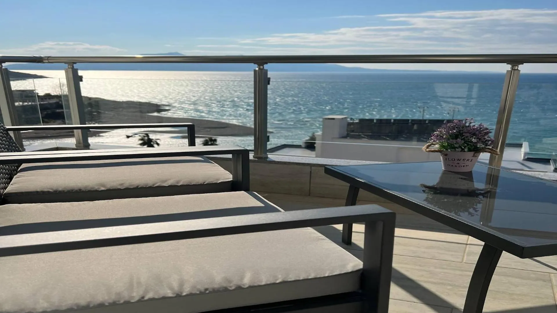 Luxury Apartment By The Ionian Sea Sarandë