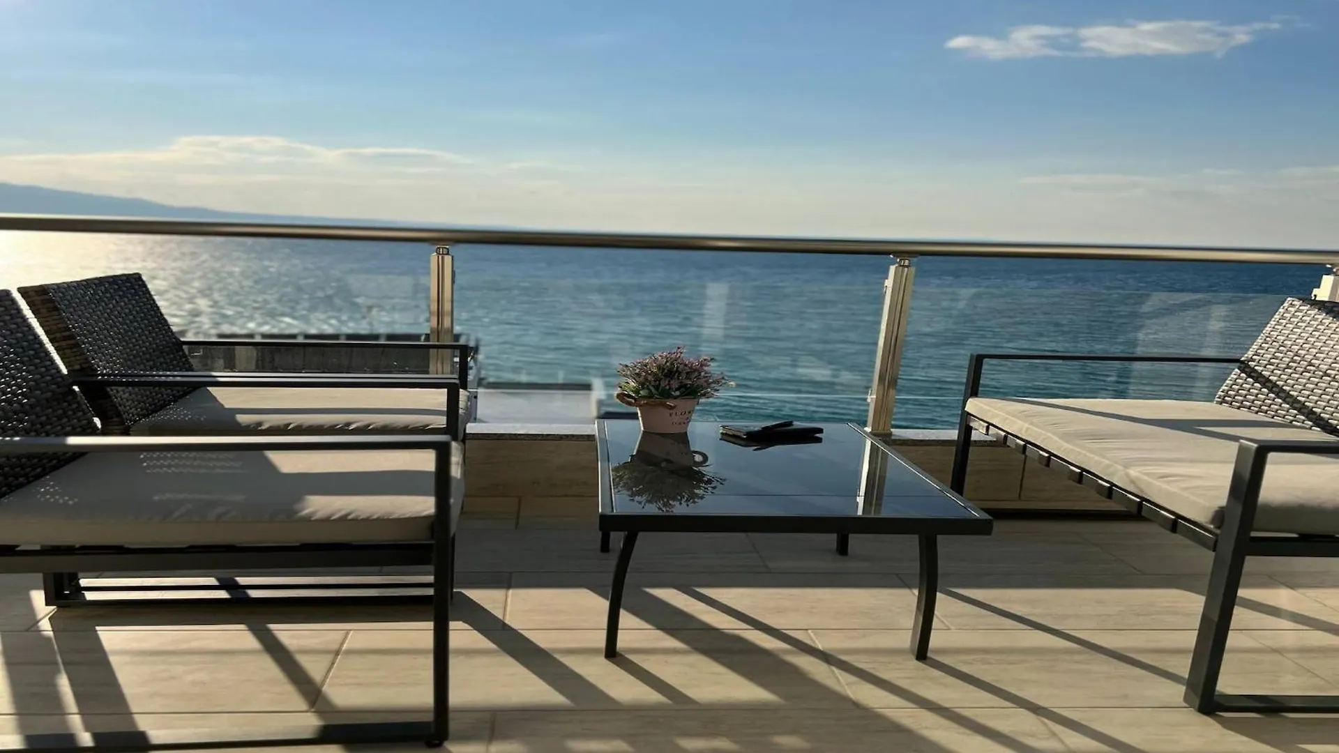 Luxury Apartment By The Ionian Sea Sarandë