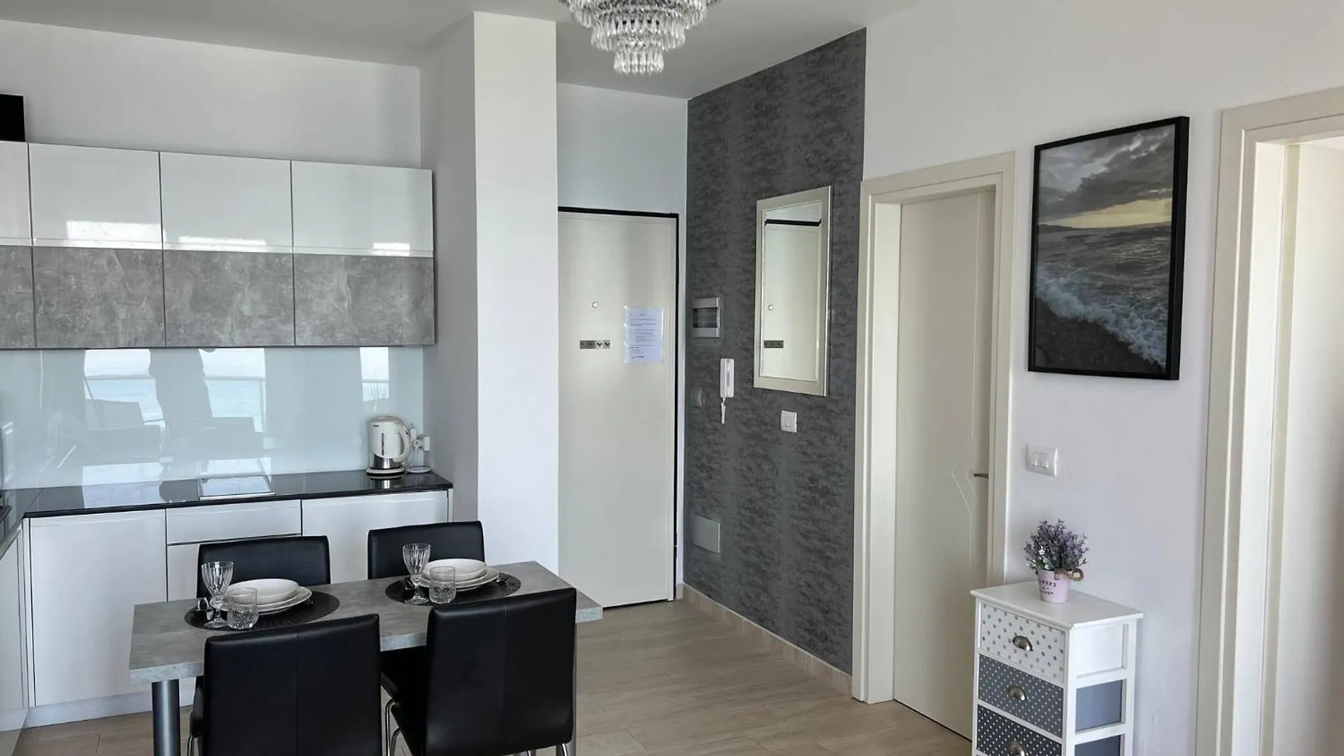 Luxury Apartment By The Ionian Sea Sarandë